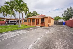 4263 NW 5th St, Miami, FL 33126 - Photo 5