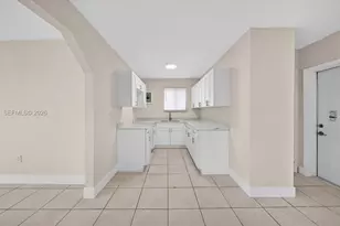 900 Superior St, Opa-Locka, FL 33054 - Photo 29