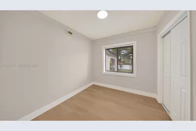 900 Superior St, Opa-Locka, FL 33054 - Photo 15