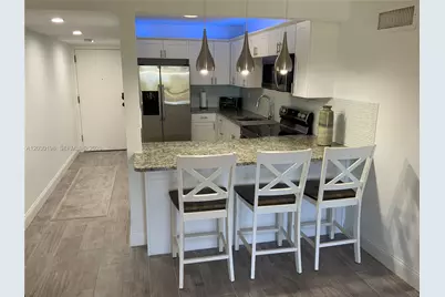 6444 Collins Ave #A6, Miami Beach, FL 33141 - Photo 5