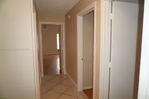 2010 NW 182nd Terrace, Pembroke Pines, FL 33029 - Photo 13