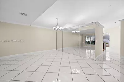 2010 NW 182nd Ter, Pembroke Pines, FL 33029 - Photo 15