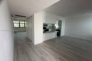 20200 W Country Club Dr, Aventura, FL 33180 - Photo 3