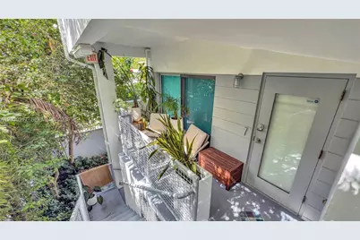 734 Michigan Ave, Miami Beach, FL 33139 - Photo 5