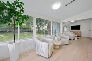 451 NE 73rd St, Miami, FL 33138 - Photo 11