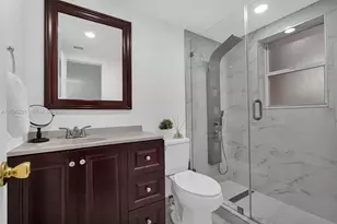 6095 W 18th Ave, Hialeah, FL 33012 - Photo 13