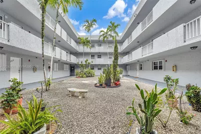 6095 W 18th Ave #S107, Hialeah, FL 33012 - Photo 27