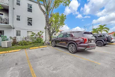 6095 W 18th Ave #S107, Hialeah, FL 33012 - Photo 39