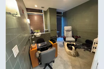10225 Collins Ave #503, Bal Harbour, FL 33154 - Photo 23