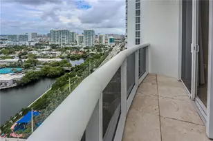15901 Collins Ave, Sunny Isles Beach, FL 33160 - Photo 37