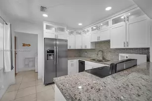 1635 Hollywood Blvd, Hollywood, FL 33020 - Photo 7