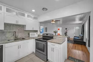 1635 Hollywood Blvd, Hollywood, FL 33020 - Photo 9
