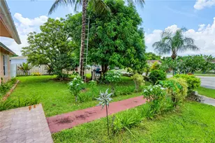 15825 SW 305th Terrace, Homestead, FL 33033 - Photo 7