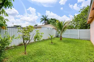 15825 SW 305th Terrace, Homestead, FL 33033 - Photo 11