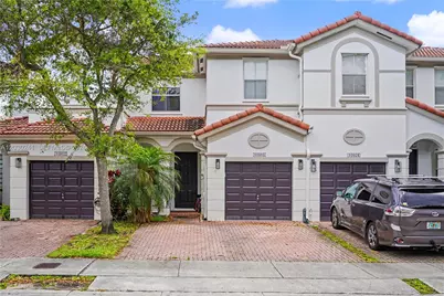 10918 NW 78th Ter, Doral, FL 33178 - Photo 1
