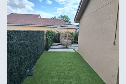 [Address not provided], Hialeah, FL 33015 - Photo 3
