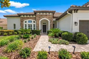 17425 Varona Pl, Lutz, FL 33548 - Photo 11