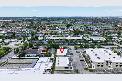 17690 NW 78th Ave, Hialeah, FL 33015 - Photo 23