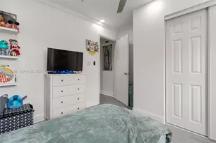6445 NW 171st St, Unincorporated Dade County, FL 33015 - Photo 19
