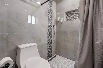 6445 NW 171st St #6445, Unincorporated Dade County, FL 33015 - Photo 11