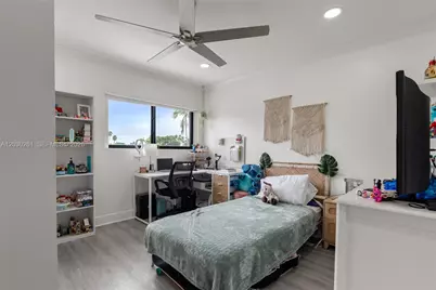 6445 NW 171st St #6445, Unincorporated Dade County, FL 33015 - Photo 17