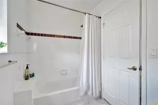 16180 SW 14th St, Pembroke Pines, FL 33027 - Photo 21