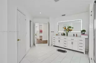 16180 SW 14th St, Pembroke Pines, FL 33027 - Photo 31