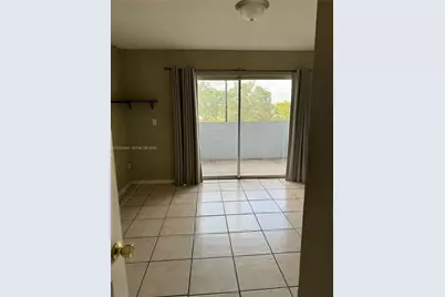 7105 W 13th Ave #403, Hialeah, FL 33014 - Photo 5