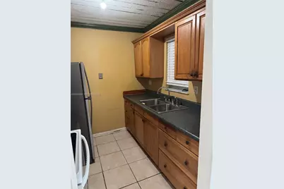 7105 W 13th Ave #403, Hialeah, FL 33014 - Photo 3