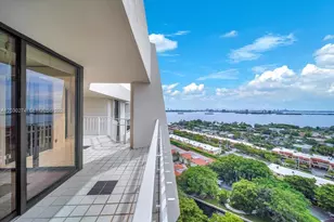 1000 Quayside Terrace, Miami, FL 33138 - Photo 13