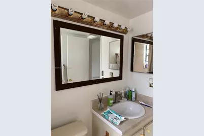 18250 Mediterranean Blvd #2-15, Hialeah, FL 33015 - Photo 11