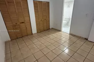 10000 NW 80th Ct, Hialeah Gardens, FL 33016 - Photo 13