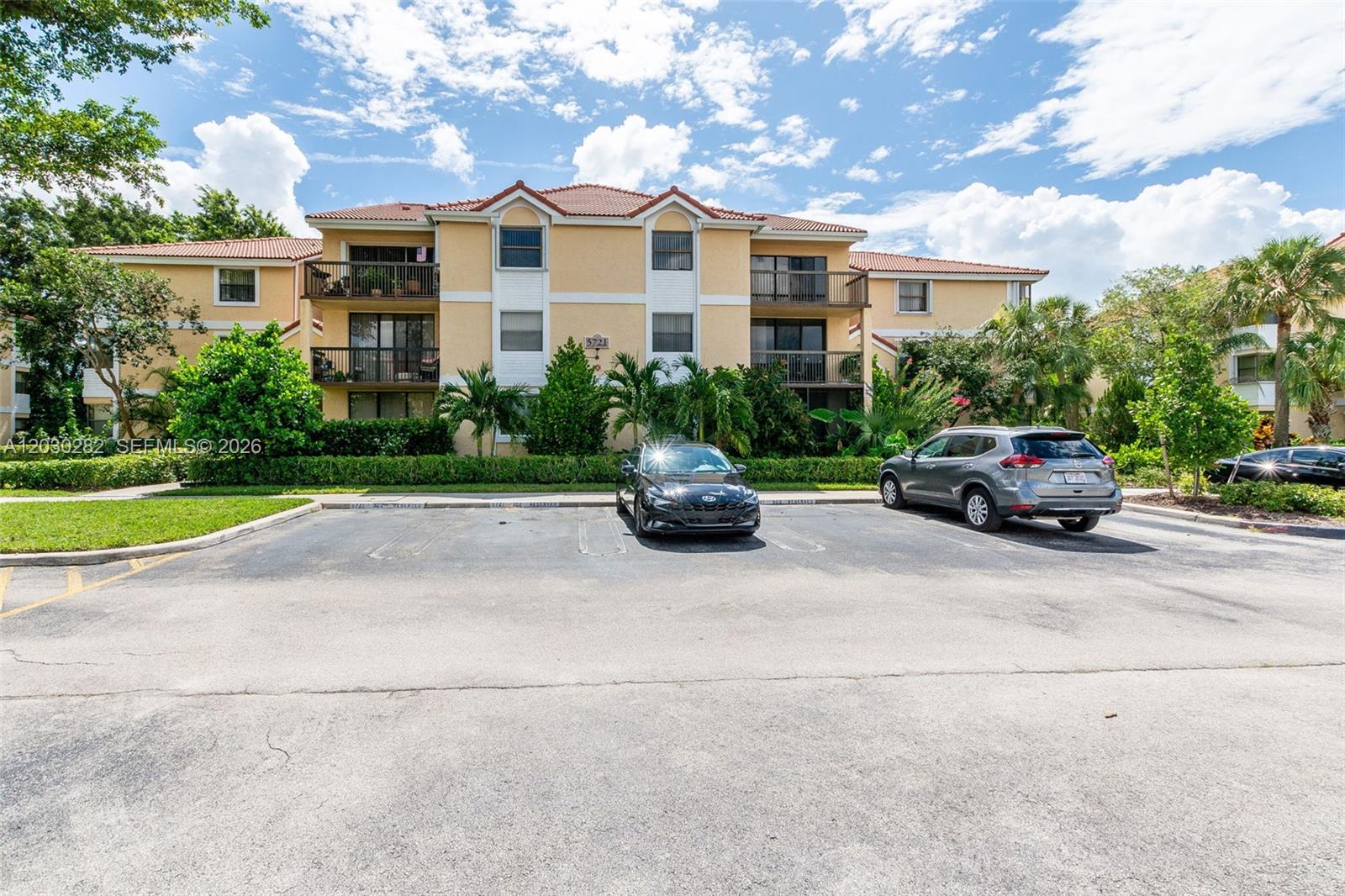 5721 Riverside Dr #202B5 - 5721 Riverside Dr #202B5, Coral Springs, FL 33067 Luxury Property | Jose Angel Pina