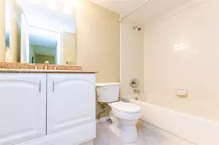 5721 Riverside Dr, Coral Springs, FL 33067 - Photo 27