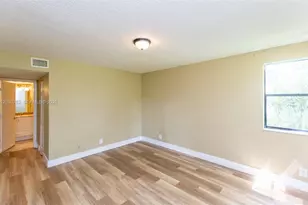 5721 Riverside Dr, Coral Springs, FL 33067 - Photo 25