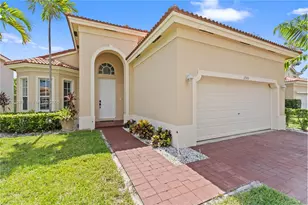 1785 NE 37th Pl, Homestead, FL 33033 - Photo 9