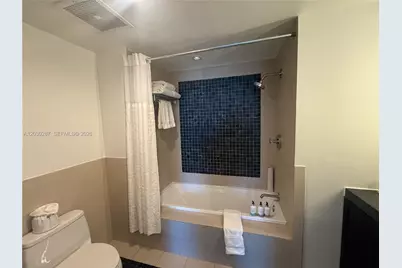 17315 Collins Ave #1406, Sunny Isles Beach, FL 33160 - Photo 27