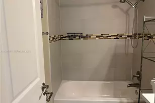 100 Gate Rd, Hollywood, FL 33024 - Photo 27