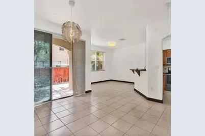 10902 NW 79th St #10902, Doral, FL 33178 - Photo 3