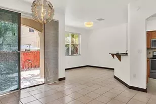 10902 NW 79th St, Doral, FL 33178 - Photo 3