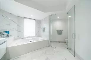 21050 Point Pl, Aventura, FL 33180 - Photo 21