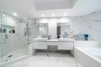 21050 Point Pl #2601, Aventura, FL 33180 - Photo 17