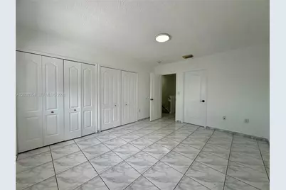 9837 W Okeechobee Rd #805, Hialeah Gardens, FL 33016 - Photo 23