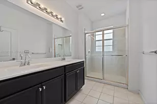 2390 SE 15th St, Homestead, FL 33035 - Photo 25