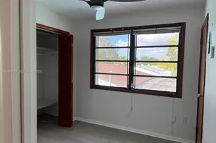 321 SW 71st Ave, Miami, FL 33144 - Photo 17