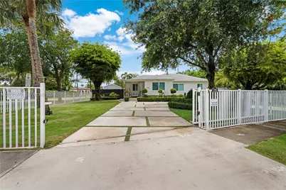 5785 SW 46th Ter, Miami, FL 33155 - Photo 7