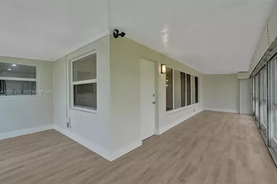 240 NW 25th Ct, Pompano Beach, FL 33064 - Photo 23