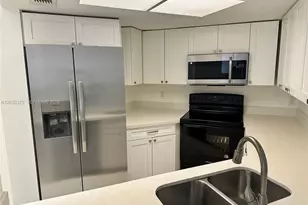 9607 SW 138th Ave, Miami, FL 33186 - Photo 3
