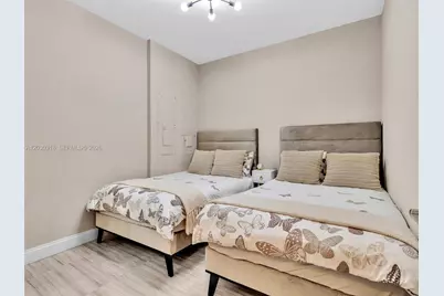 8052 NW 161st Ter, Miami Lakes, FL 33016 - Photo 27