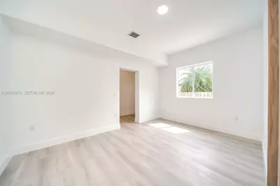 8990 N Miami Ave #0, El Portal, FL 33150 - Photo 37